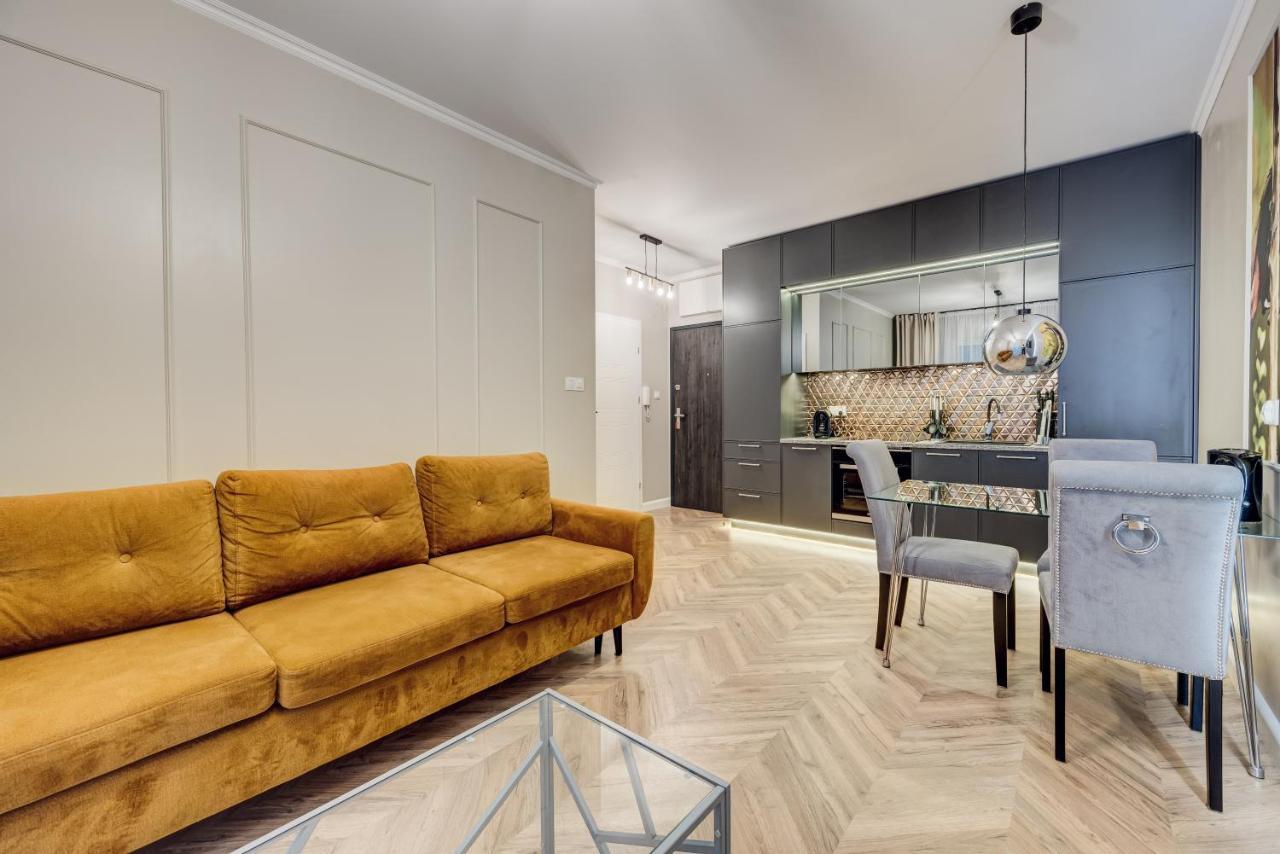 Nova Oasis Garden Apartment ชเตชชิน ภายนอก รูปภาพ