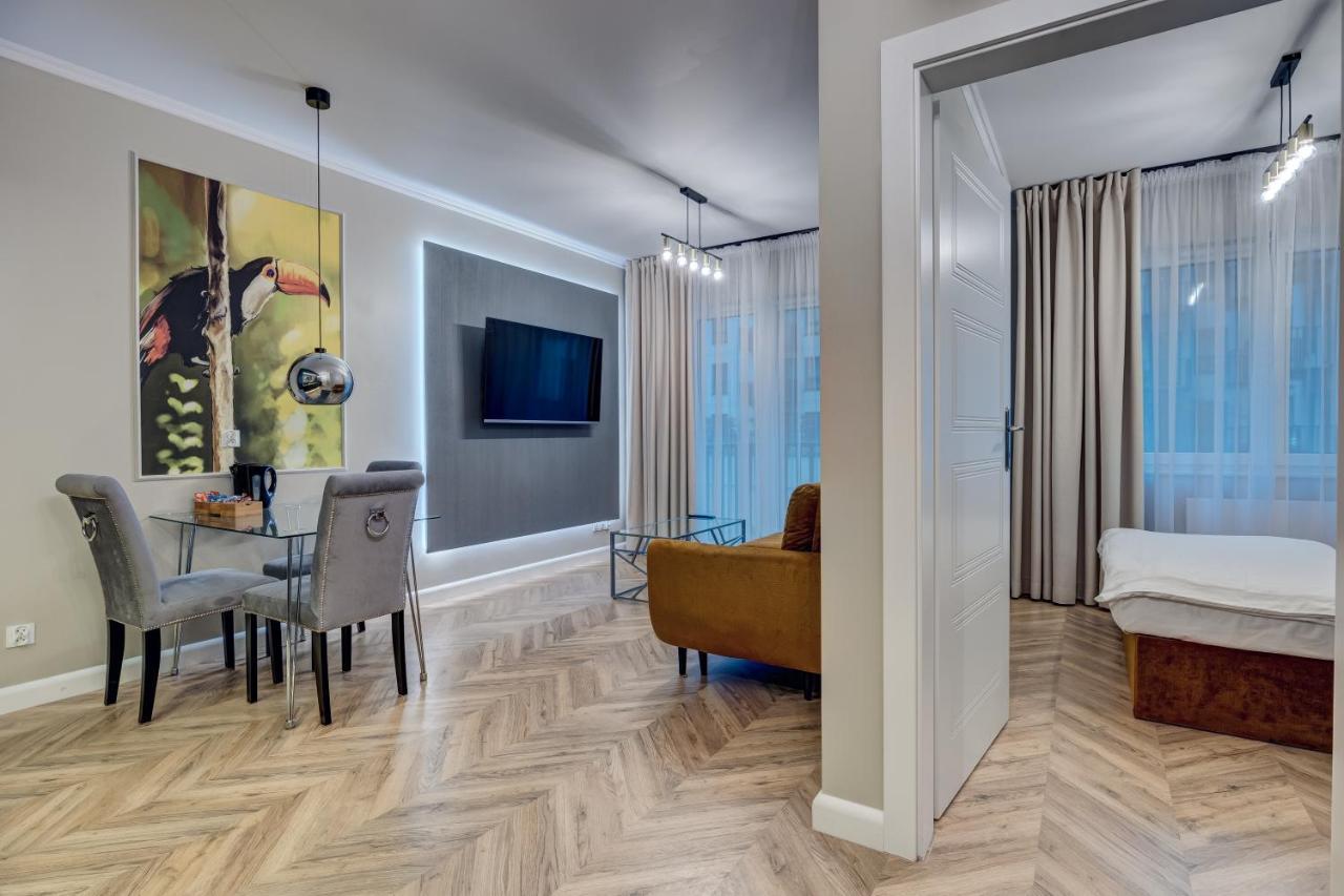 Nova Oasis Garden Apartment ชเตชชิน ภายนอก รูปภาพ